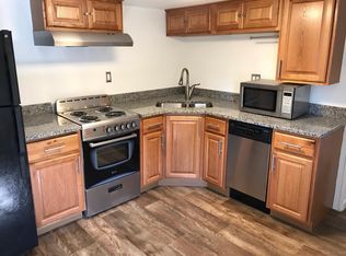 60 Norton St FLOOR 2, Pawtucket, RI 02860