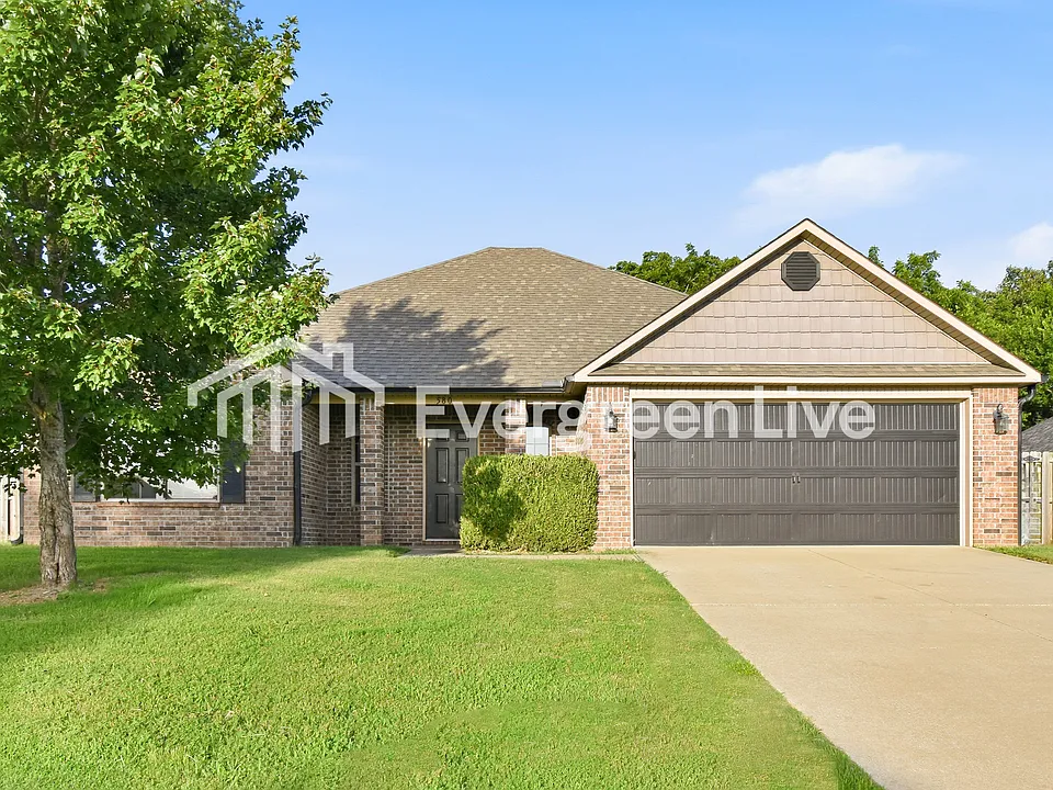 580 N Country Farm Rd