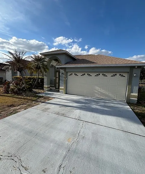 643 Basingstoke Ct — Photo 4