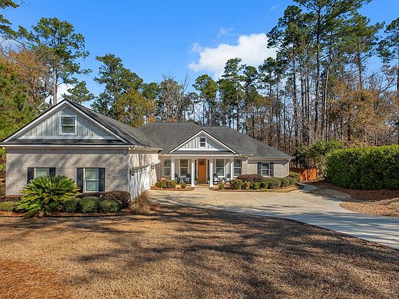 2nd image of 9192 Shoal Creek Dr