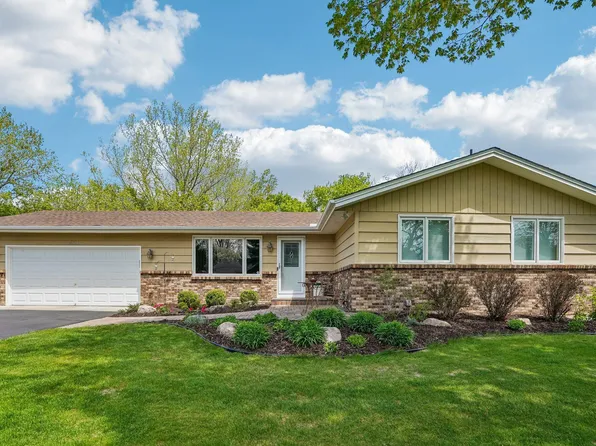 15631 Skyline Ave NW, Prior Lake, MN 55372