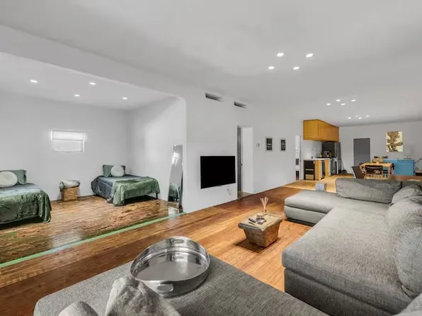 1439 E Admiral Blvd, Tulsa, OK 74120