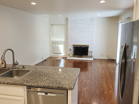 3rd image of 1042 Bret Hill Ct