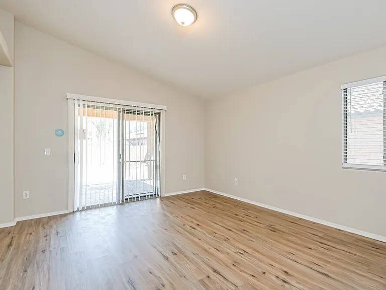 11320 W Cotton Bale Ln — Photo 8