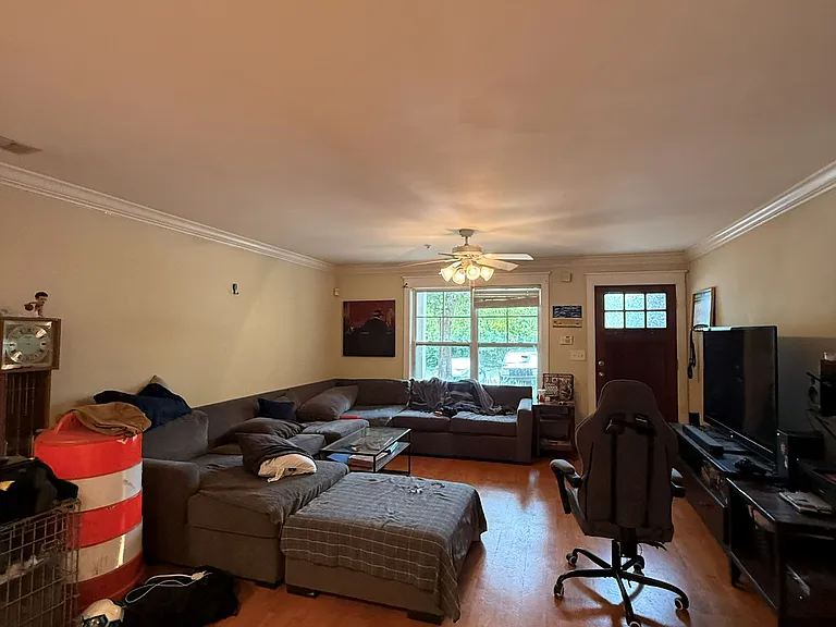 1035 Barnett Shoals Rd #411 — Photo 1