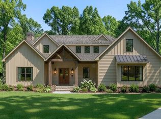 2286 Morning Mist Ln, Signal Mountain, TN 37377