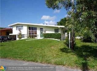 2413 Whale Harbor Ln, Fort Lauderdale, FL 33312