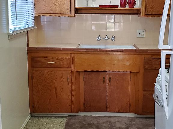 Nice size kitchen