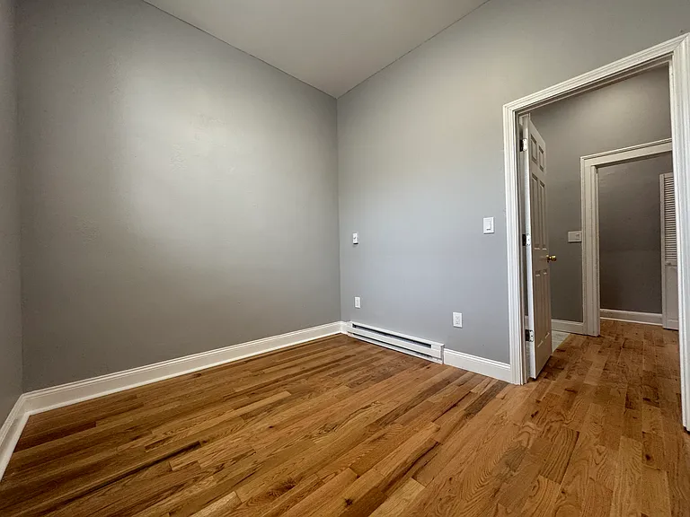 11 Gorham Ave #A104 — Photo 4
