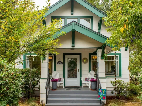 5046 SE Knight St, Portland, OR 97206
