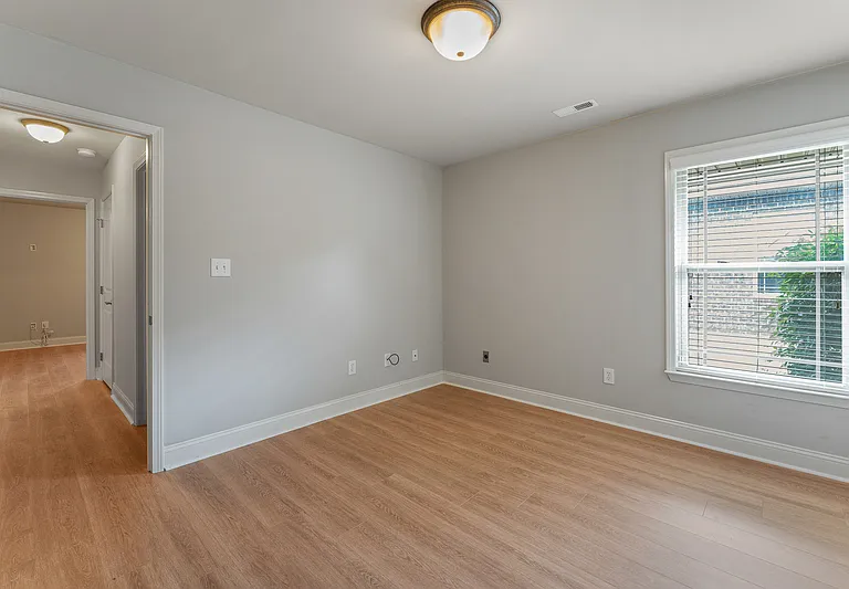 323 Harbor Glen Dr SW — Photo 18