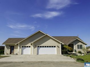 41 Fergy Ln, Sequim, WA 98382