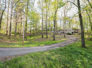 2215 Gwin Ln, Benton, AR 72019