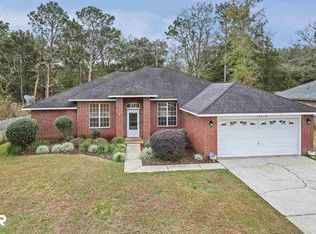 19910 Pitkin Dr, Foley, AL 36535