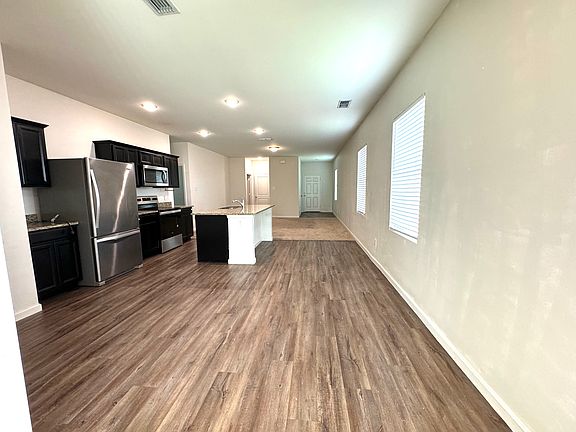 4th image of 6432 Bishop Dr