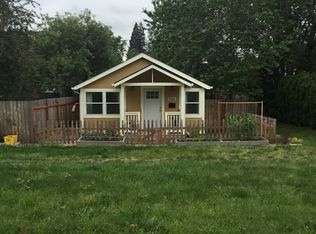 7804B SE Main St, Portland, OR 97215