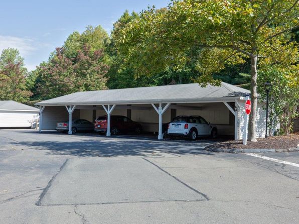 100 Town Walk Dr #26304