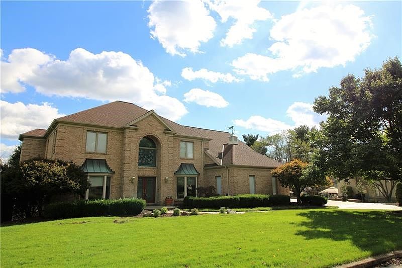 Luxury you deserve awaits you at 102 Camberly...