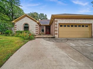3114 Rolling Hill Dr, Tyler, TX 75702