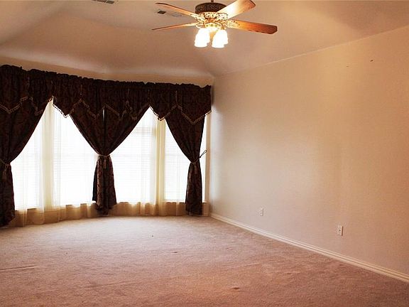 5th image of 3921 Tidball Dr