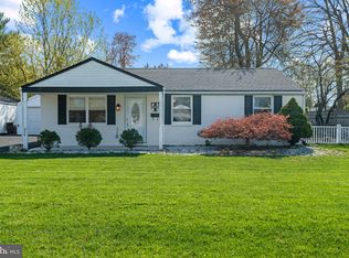 824 Clover Ln, Plymouth Meeting, PA 19462