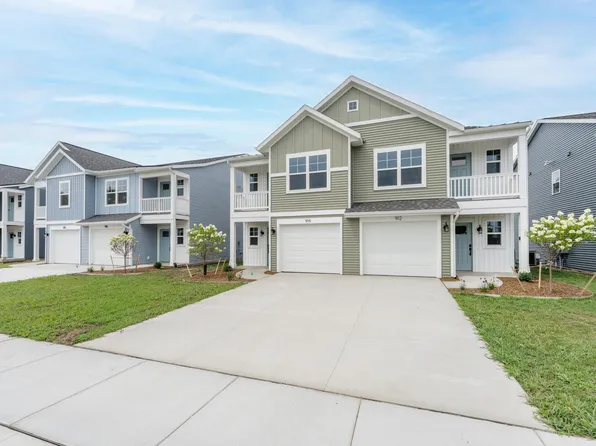 914 Indiana Ave #14, South Haven, MI 49090
