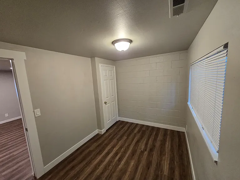 room 3 (lower level)