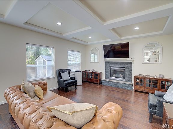 Notice the shadowbox detail on the Great Room ceiling - adding great character to this area of the home.