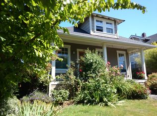 932 NW 60th St, Seattle, WA 98107