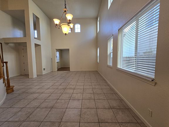 3rd image of 1444 Mesa Creek Dr