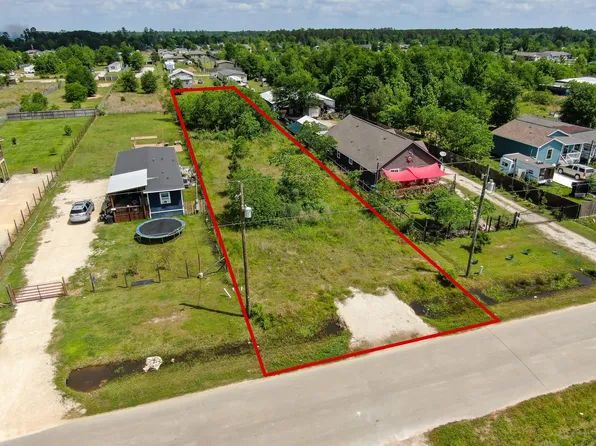 1407 County Road 3558, Cleveland, TX 77327