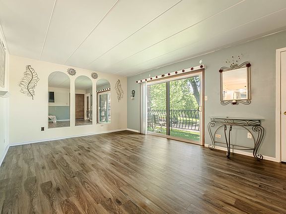 4th image of 12747 Carriage Ln #2D