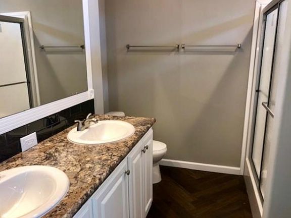 4th image of 292 Lake Enola Cir