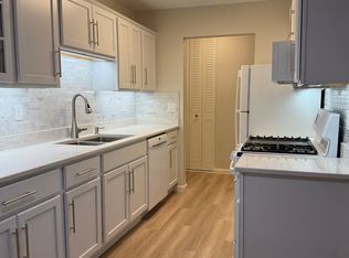 9400 Old Cedar Ave S APT 219, Bloomington, MN 55425