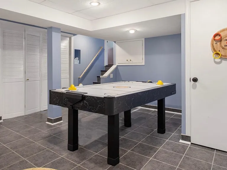 115 Iroquois Ave — Photo 15