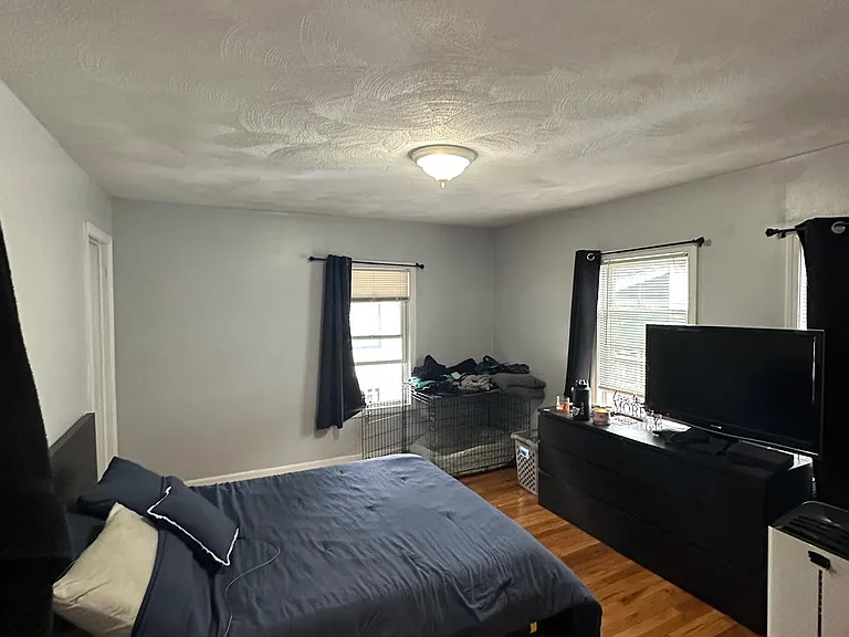 73 Almont St #2 — Photo 10