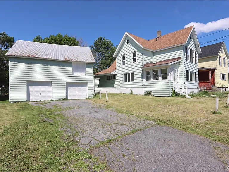 318 W Hoard St — Photo 4