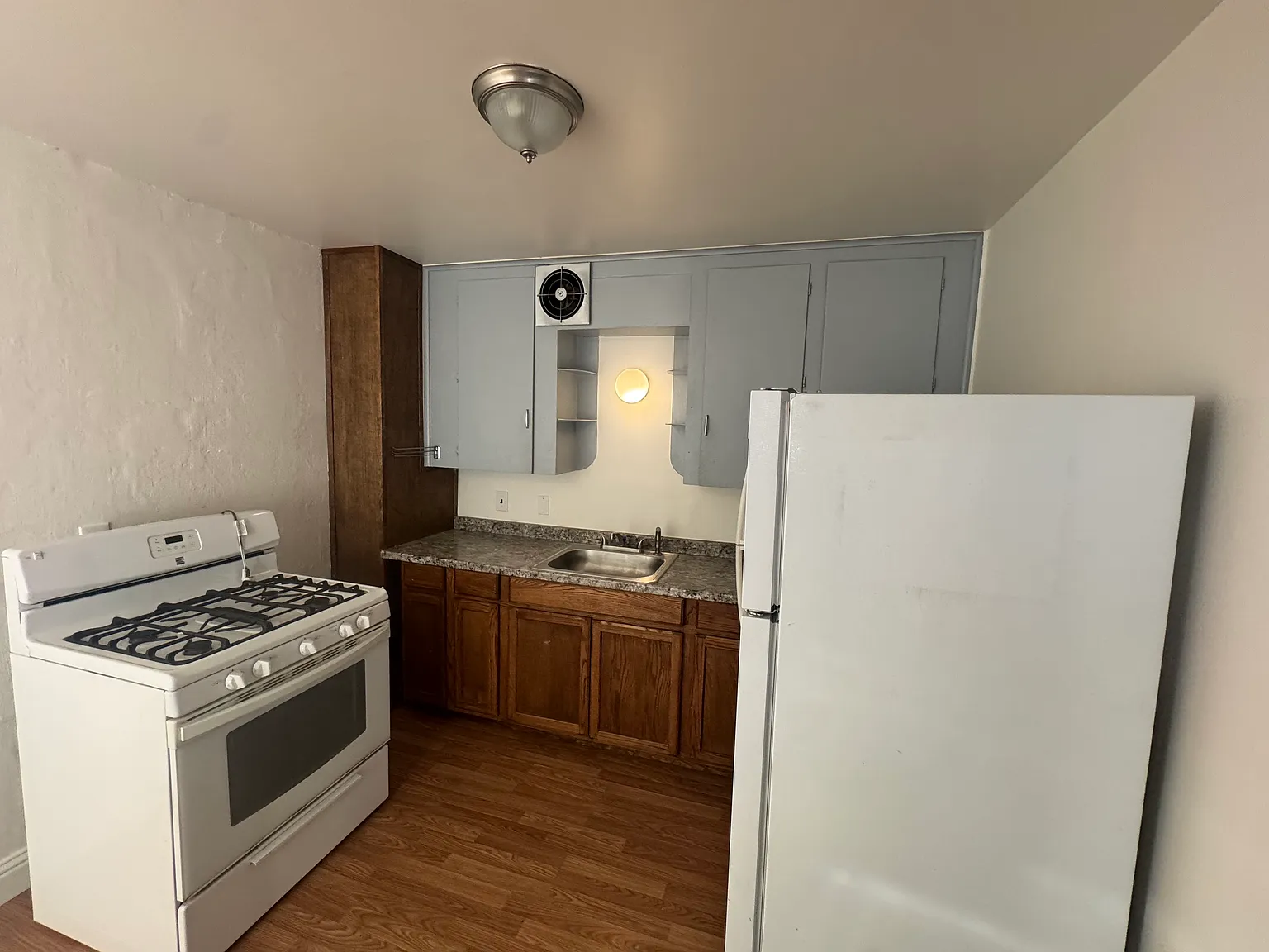 1 bed, 600 sqft, $1,775 — Photo 2