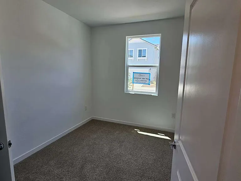 8141 Arrowfield Way — Photo 17