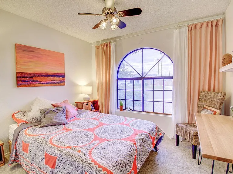 6308 W Port Royale Ln — Photo 14