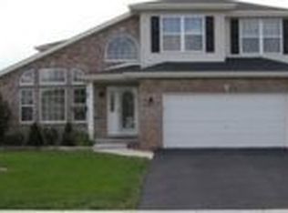 6112 Oldcreek Ln, Joliet, IL 60431