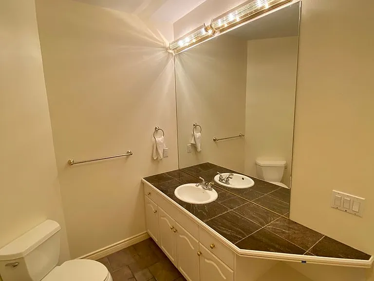 8616 Blue Grouse Way — Photo 7