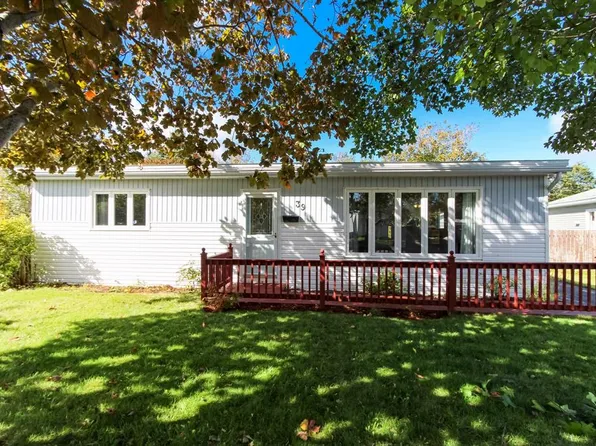 39 Birchwynd Street, St.John's, NL A1A2N5