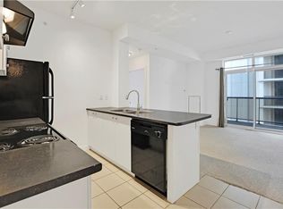 85 Robinson St #407, Hamilton, ON L8P0B9