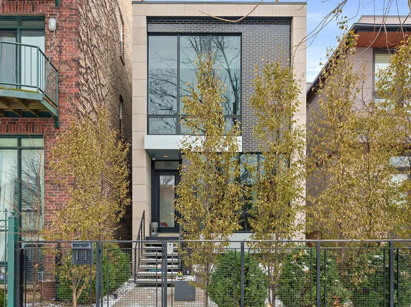 1917 W Huron St, Chicago, IL 60622