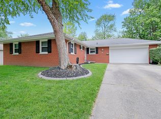 2511 Pond St, Urbana, IL 61801