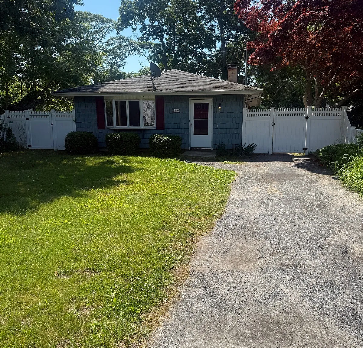 3 bed, 1.0 bath, $3,800 — Photo 1
