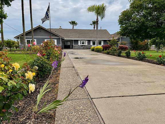 4th image of 5012 Ustick Rd