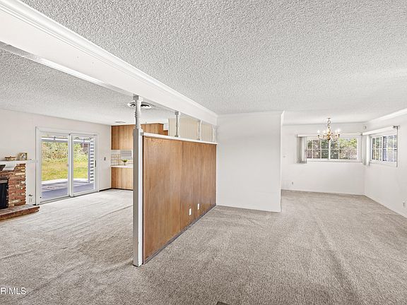 4th image of 4477 Hempstead St