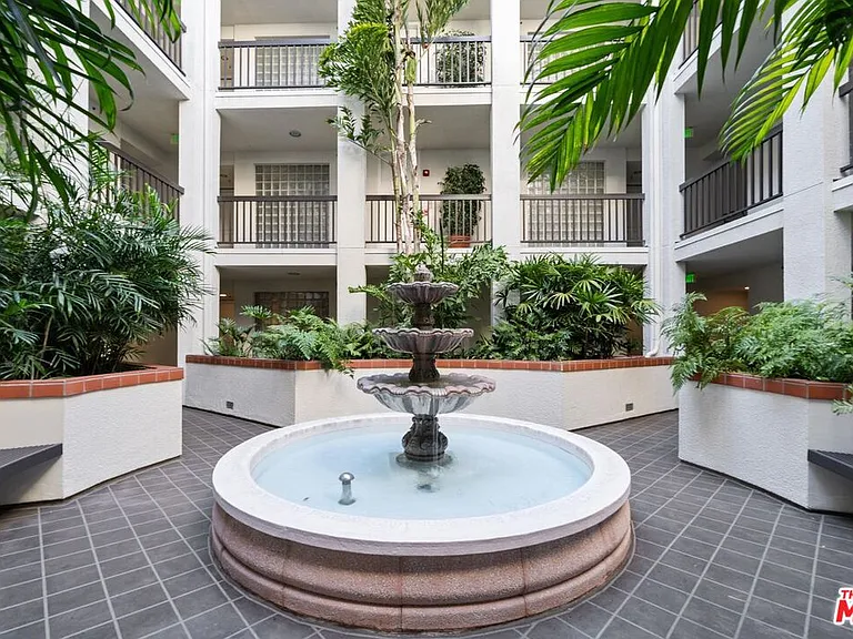 2132 Century Park Ln #103 — Photo 38